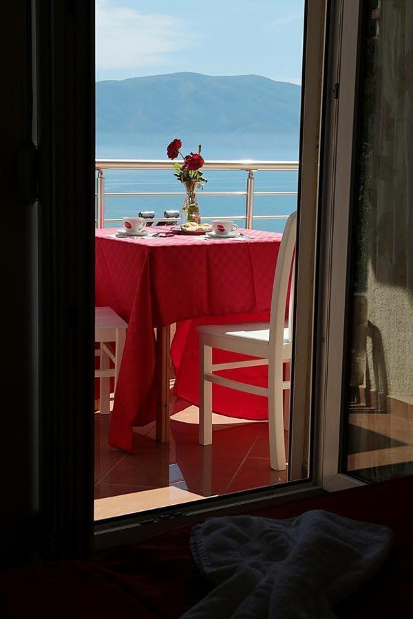 Hotel Sunset Gl Vlorë Esterno foto
